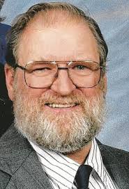 Robert "Bob" Bennett