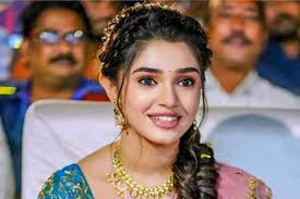 Anchor syamala new saree hd photos. Krithi Shetty S Remunearion And Demands Irk Tollywood