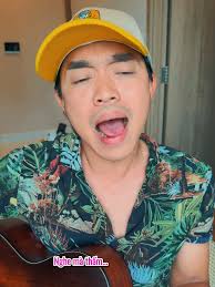 Replying to @peanutdestroyerofworlds Sarracenia rosea has been savorin...