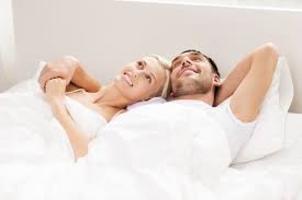 Dieser dient in erster linie dazu, dass die bei boxspringbetten kommen flexible materialien zum einsatz. á… Boxspringbett Oder Normales Bett 3 Punkte Vergleich