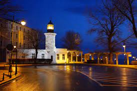Maybe you would like to learn more about one of these? Istoria Farului Genovez Monumentul Care In 160 De Ani Nu A Ratat Niciun RÄƒsÄƒrit Descopera Dobrogea