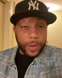 Derrick Tarver's Instagram, Twitter & Facebook