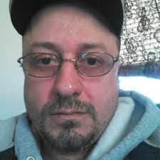 Daniel Stump's Instagram, Twitter & Facebook