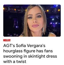 Iconic NFL quarterback Tom Brady and legendary actress Sofía Vergara are  reportedly dating. 💫🔥