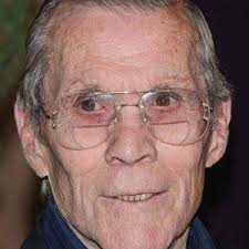 Кейд Холт (Cade Holt)