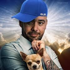 Lauren Armand's Instagram, Twitter & Facebook