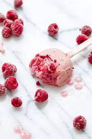 Raspberry White Chocolate Ice Cream Pops Love And Olive Oil Recipe White Chocolate Ice Cream Ice Cream Pops White Chocolate Raspberry