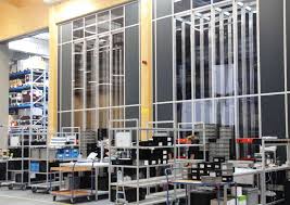 Direkt an den autostore ports werden leerkartons halbautomatisch aufgerichtet und am boden verschlossen. Kompaktlager Elobau Baut In Der Logistik Auf Autostore Lagertechnik Sonstige Flurforderzeuge Und Fts Unternehmens Wirtschaft Und Branchen Nachrichten Sonst News Logistik Heute Das Deutsche Logistikmagazin