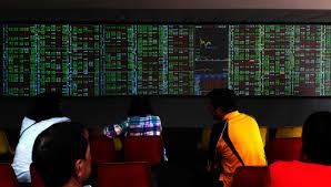 台股進入 3 月的第一周，受長天期美債殖利率題材干擾，多空激戰，跌破萬六關卡、月線支撐，不過，一周來僅跌 98.57 點，逢低承接買盤力道不弱. ä¸€åˆ†é˜æžæ‡‚å°è‚¡30å¹´