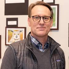 Kurt Moser's Instagram, Twitter & Facebook