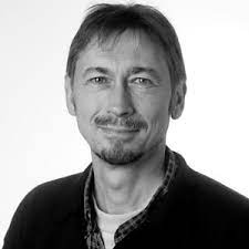 We collect and match historical records that ancestry users have contributed to their family trees to create each person's profile. Soren Holm Chilifoto