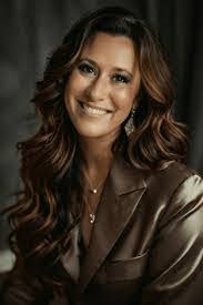 Darryl Luster's Instagram, Twitter & Facebook