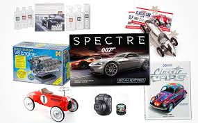 No matter who you're shopping for, you'll find the perfect office christmas gifts right here — from sweet, savory, and healthy food baskets to personalized items for sports and home, and so much more! Perfect Christmas Gifts For Car Enthusiasts And Petrolheads