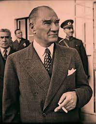 Atatürk ve türk tari̇hi̇ atatürk, milletleri millet yapan ve onların varlıklarını sürdürmelerinde önemli bir unsur olan kültürün dil ve tarihe daya. Pin On Teacher Teacher