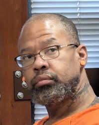 Man accused of attempting to pass contraband to jail inmate