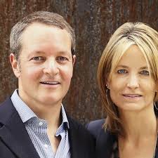 Ellen Bruss's Instagram, Twitter & Facebook