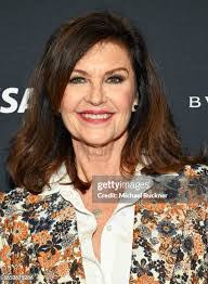 Wendy Crewson's Instagram, Twitter & Facebook