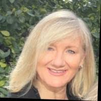 Jessica Rolle's Instagram, Twitter & Facebook