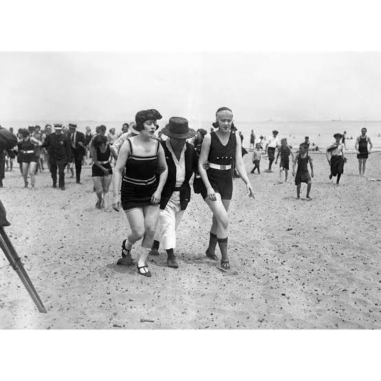 Beach Police - WMODA | Wiener Museum