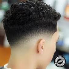 Mid fade cortes de pelo hombre degradado en pico : Mid Fade Fade Medio