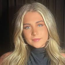 Lauren Sloan and Adam Walton's Wedding Website