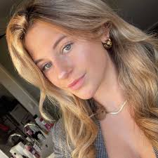 Hola desde miami tan bella y soltera