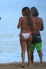 Jada Pinkett Smith in white bikini showing off her ass abs in Hawaii Porn  Pictures, XXX Photos, Sex Images 3234532 - PICTOA