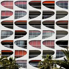 Allez les soutenir pour qu'ils continuent a publier des trucs chouettes! Jean Balladur Tag Archdaily