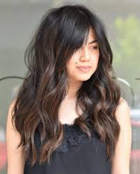 The long hairstyles look really amazing on men with round faces. 40 Long Hairstyles For Round Faces That Look Really Good Babydoll Couture Glam