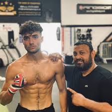 Due to meet this weekend, bridges and courtenay. Prince Naseem Hamed S Son Set To Follow Legendary Dad Into Professional Boxing Mirror Online