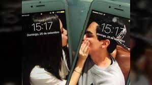 Looking for the best wallpapers? Matching Couple Wallpaper For Two Phone 1280x720 Download Hd Wallpaper Wallpapertip