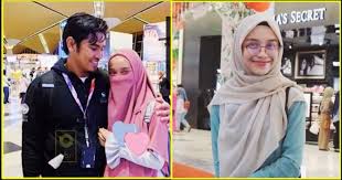 Isteri kepada tengku muda pahang, tengku abdul rahman almarhum sultan ahmad shah, cik puan muda julita aisyah terbabit. Mata Leb4m Tervk Sampai Biru Biru Netizen Tanya Bekas Isteri Pu Abu Siapa Pvkul Apple Hijau