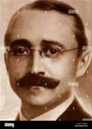 Doud hi-res stock photography and images