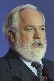 File:Miguel Arias Cañete (cropped) (2).jpg