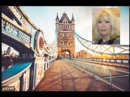 Télé star vous propose de découvrir quelle personnalité se cache derrière les indices. 12 Coups De Midi Amanda Lear Est Dans L Etoile Mysterieuse Youtube