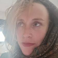 לדבר בסלולרי במעלית זה מסוכן לכם. אבל לא בגלל הקרינה📱רותם #הורסת, והפעם  במעלית Rotem Achihun Zohar Busnach Adiya Imri Orr