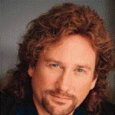 Robbie Patton's Instagram, Twitter & Facebook