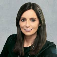 Sarah Harden's Instagram, Twitter & Facebook