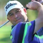 For amateur golfers, should their driver and iron swings be the same?