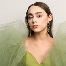 New face Angela Aispuro available for Job