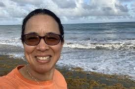 Sheila Abraham's Instagram, Twitter & Facebook