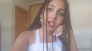 Nicole cherry cântă piesa „dansează amandoi pentru prima dată în direct la un post de radio. Search Youtube Channels Noxinfluencer