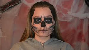 Kat Sketch (no relation) is doing a series of makeup tutorials based