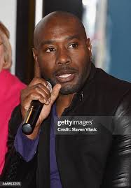 20 Photos & High Res Pictures