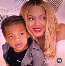 Beyoncé & Her Mother ❤️ ( Then vs Now ) 💯