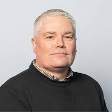 DaVita, Medtronic raise the curtain