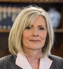 Meredith Buck's Instagram, Twitter & Facebook