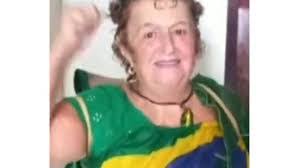 Ester Farias's Instagram, Twitter & Facebook