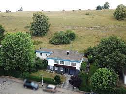 Haus kaufen in giengen an der brenz 16 hausangebote in giengen an der brenz gefunden und weitere 97 im umkreis. Haus Zum Verkauf Am Lautenberg 26 89537 Giengen Giengen An Der Brenz Mapio Net
