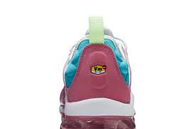 Wmns Air Vapormax Plus Easter Goat